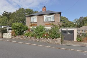 Riverside Crescent Holymoorside